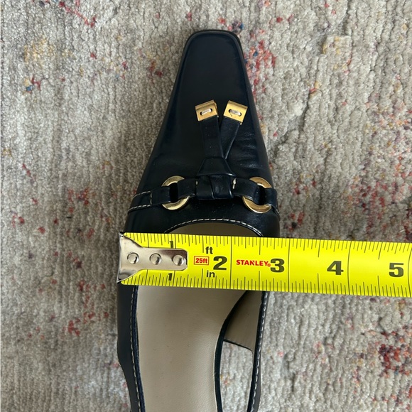 Anne Klein Tassle Heels - Picture 10 of 11